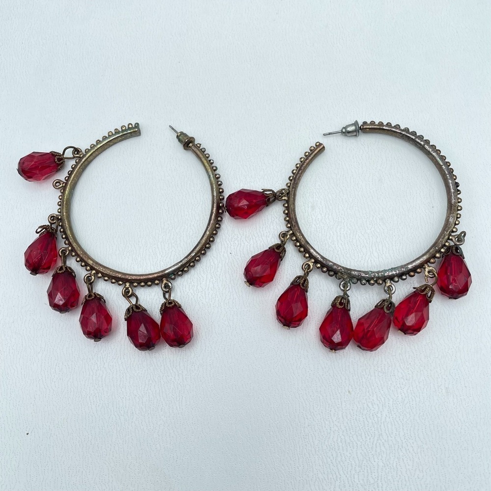 Vintage Y2K Red Faceted Teardrop Beaded Silver Tone Hoop Earrings Jewelry